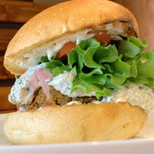 Load image into Gallery viewer, Falafel Burger Patties (4-Pack)