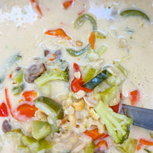 Load image into Gallery viewer, Green Thai Coconut Curry & Rice (Single Serve)
