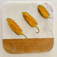 Load image into Gallery viewer, Stuffed Jalapeño Poppers (260g)
