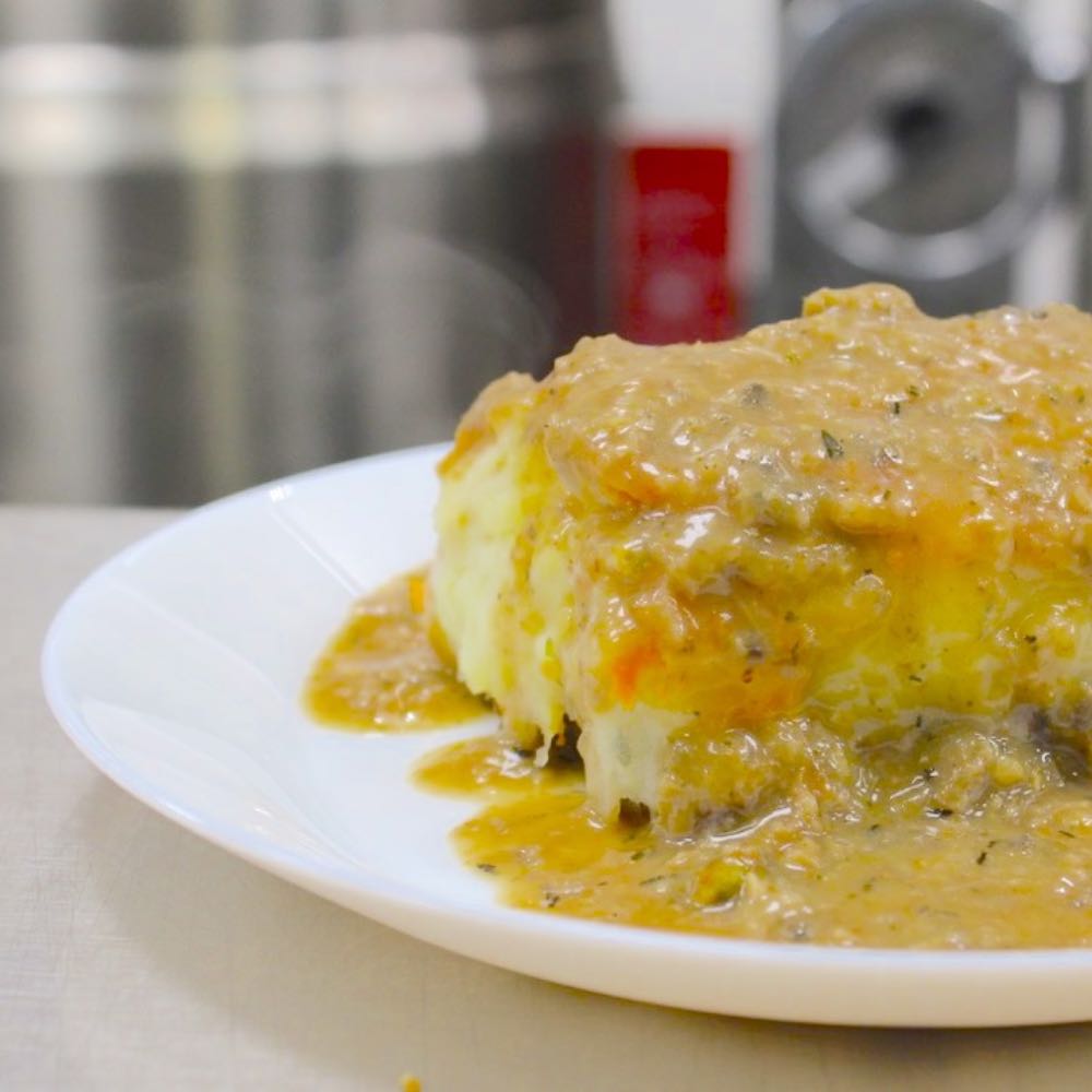 Shepherd's Pie and Gravy (Serves 2-3)